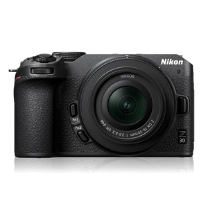 Nikon Z30 Mirrorless Camera, DX 16-50 mm f/3.5-6.3 VR + Nikkor Z DX 50-250 mm f/4.5-6.3 VR