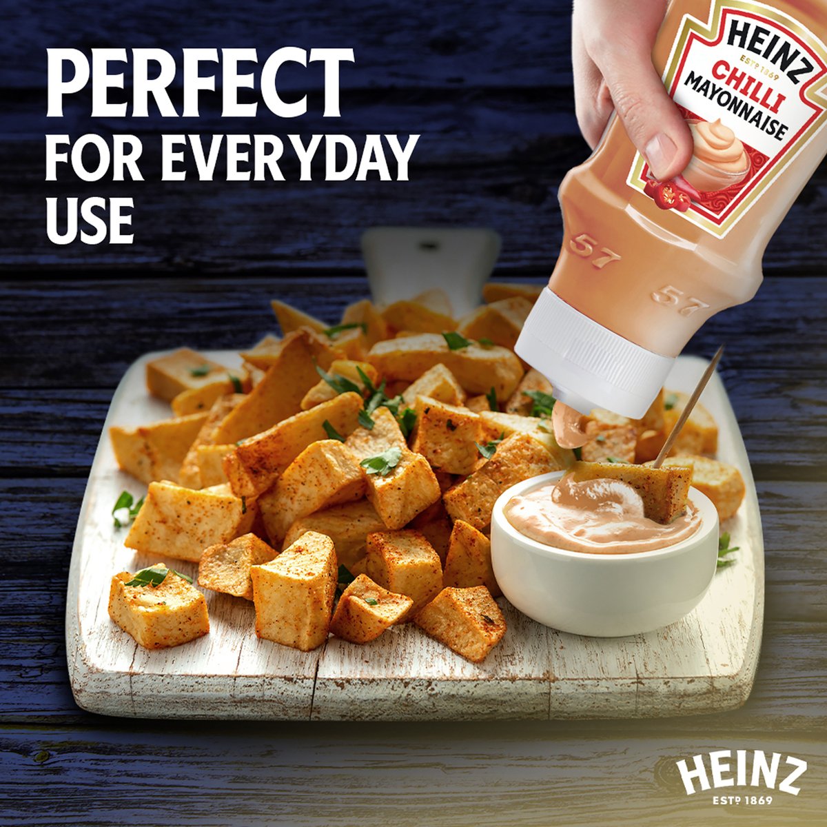 Heinz Fiery Chili Mayonnaise Top Down Squeezy Bottle 225 ml