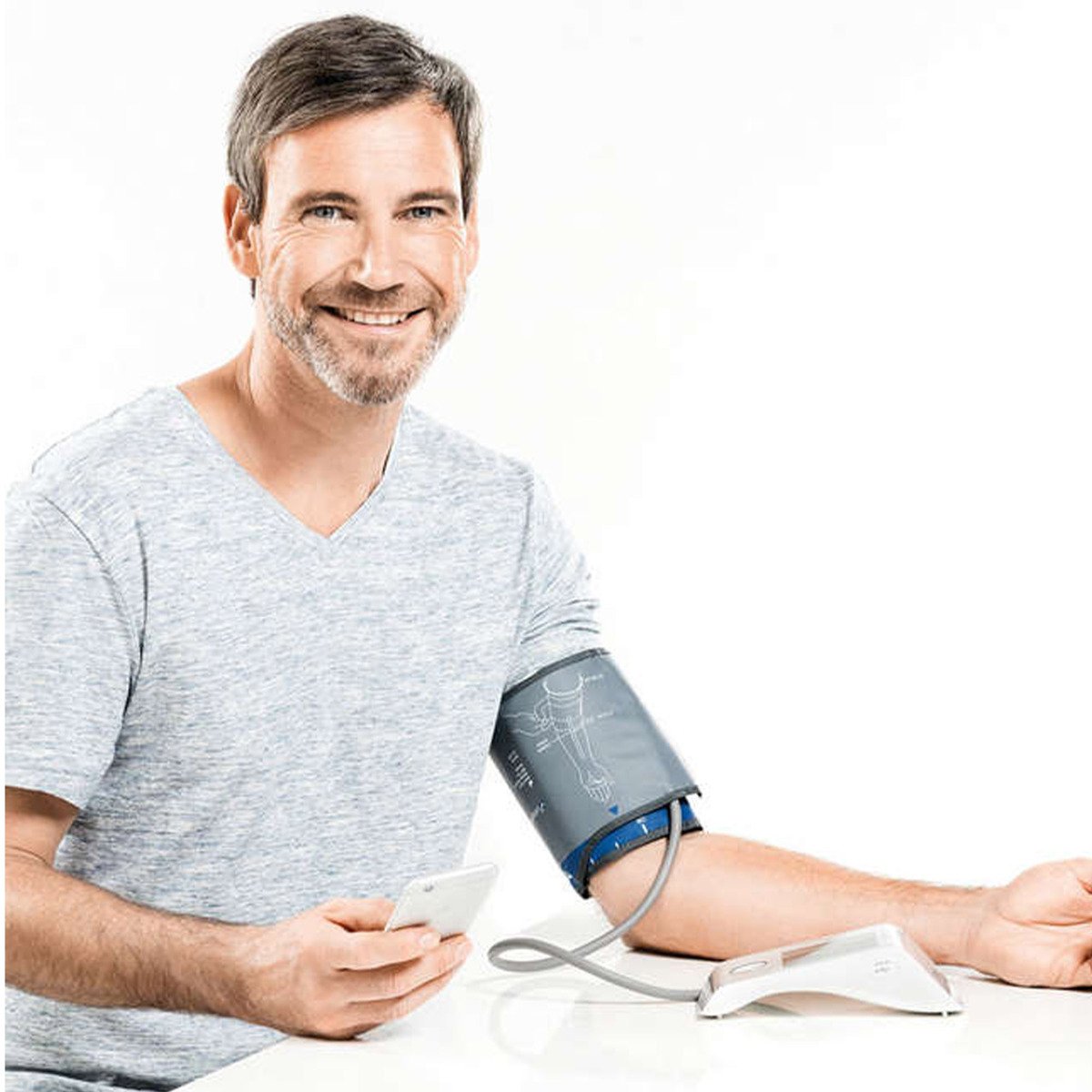 جهاز قياس ضغط الدم بيورر BM-85+ ِAPP
