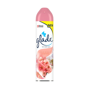 Glade New Easier Spray Sakura&Waterlilly  320ml