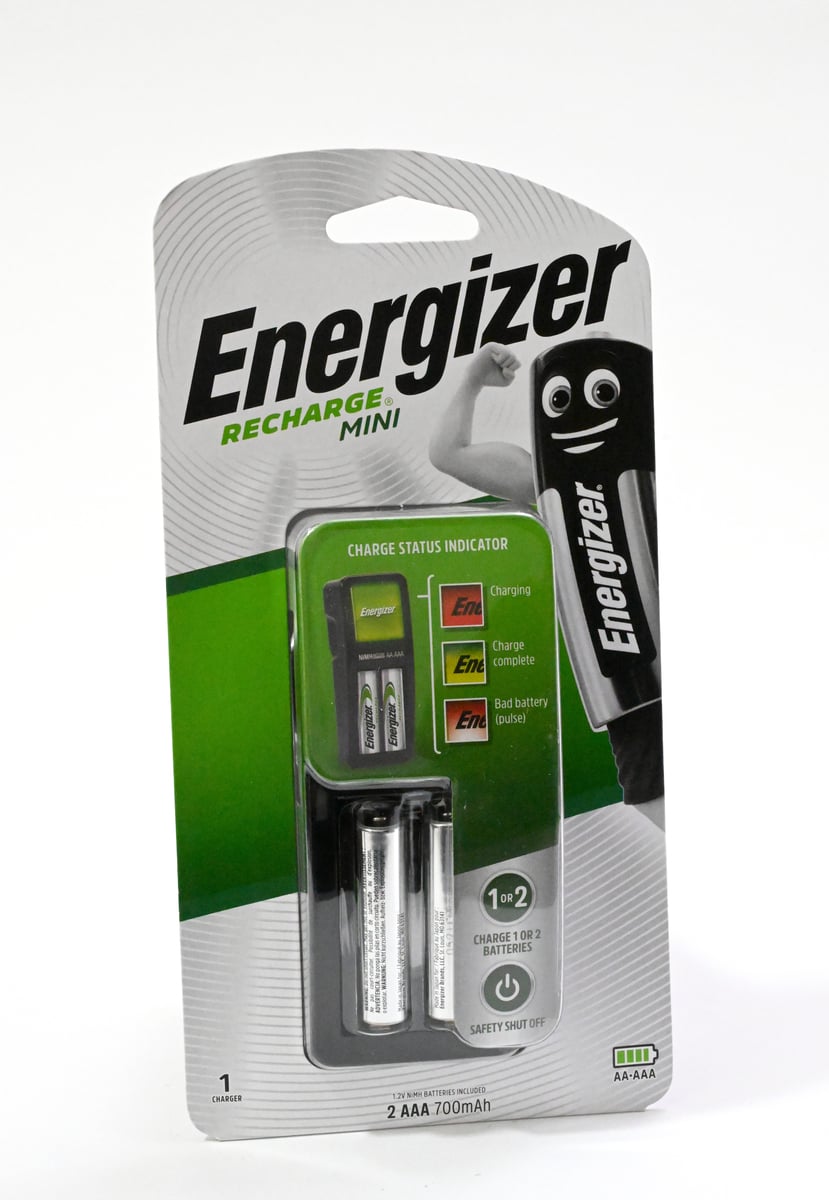 Energizer Mini Charger + Rechargeable AAA Battery CH2PC-900