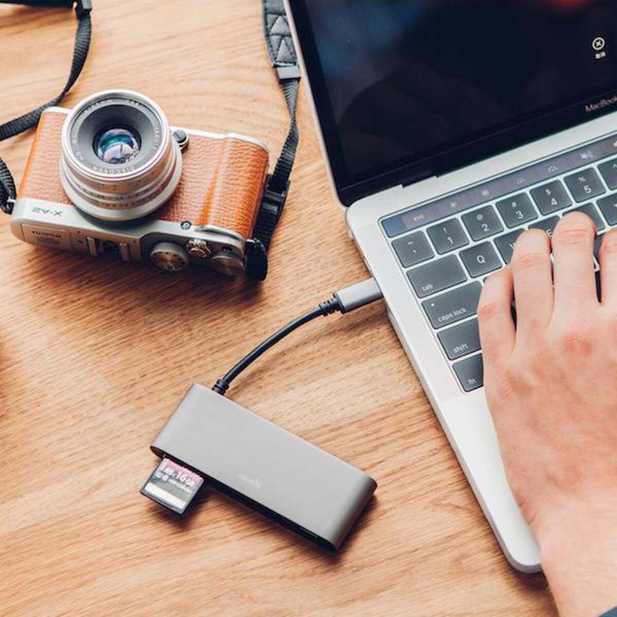 MOSHI USB-C To Multiport Adapter - Titanium Gray