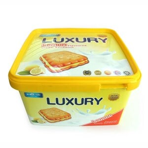 Hwa Tai Luxury Lemon Flavoured Cream Sandwich 420g