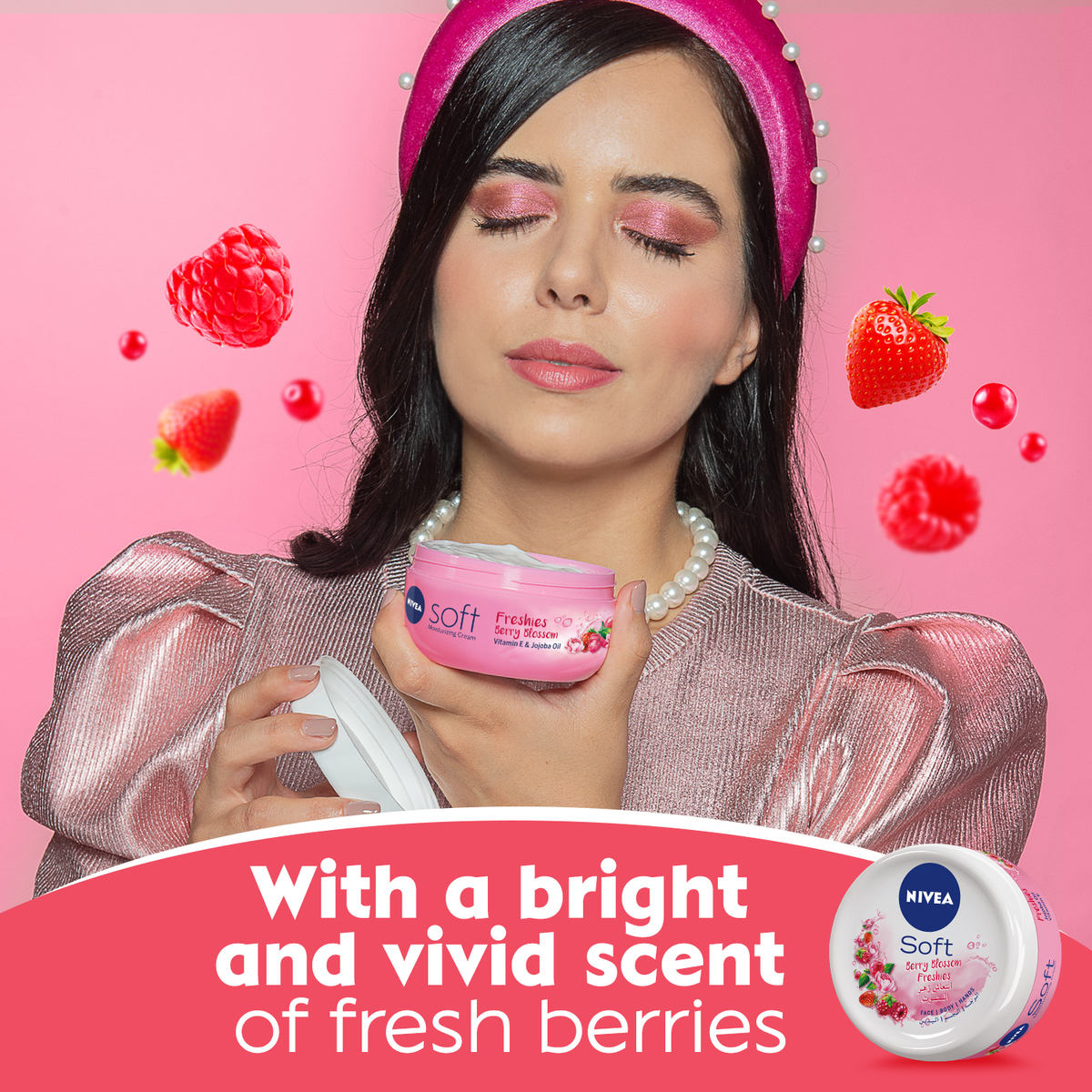 Nivea Soft Moisturizing Cream Freshies Berry Blossom 100 ml