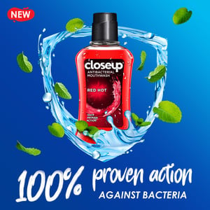 Closeup Anti-bacterial Mouthwash Red Hot 400ml