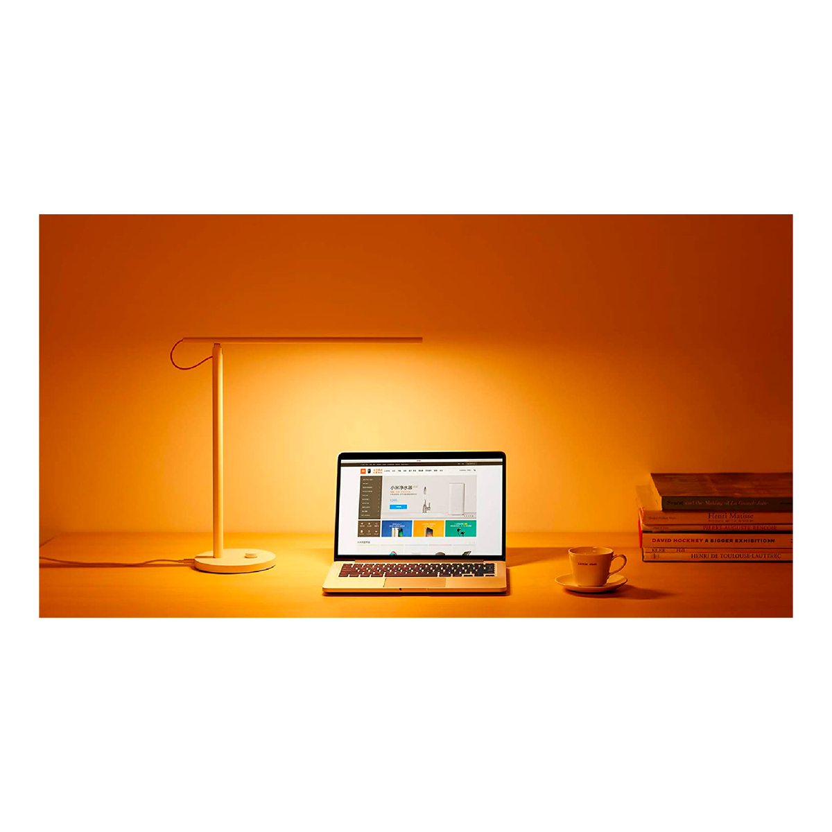 Mi Smart LED Desk Lamp MUE4105GL