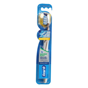 Oral B Pro Expert Bacteria Blast Toothbrush Medium 40 1pc