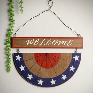 Maple Leaf Home Welcome Sign Wooden Wall Art Decor Hanging Board, 32 x 1 x 40 cm