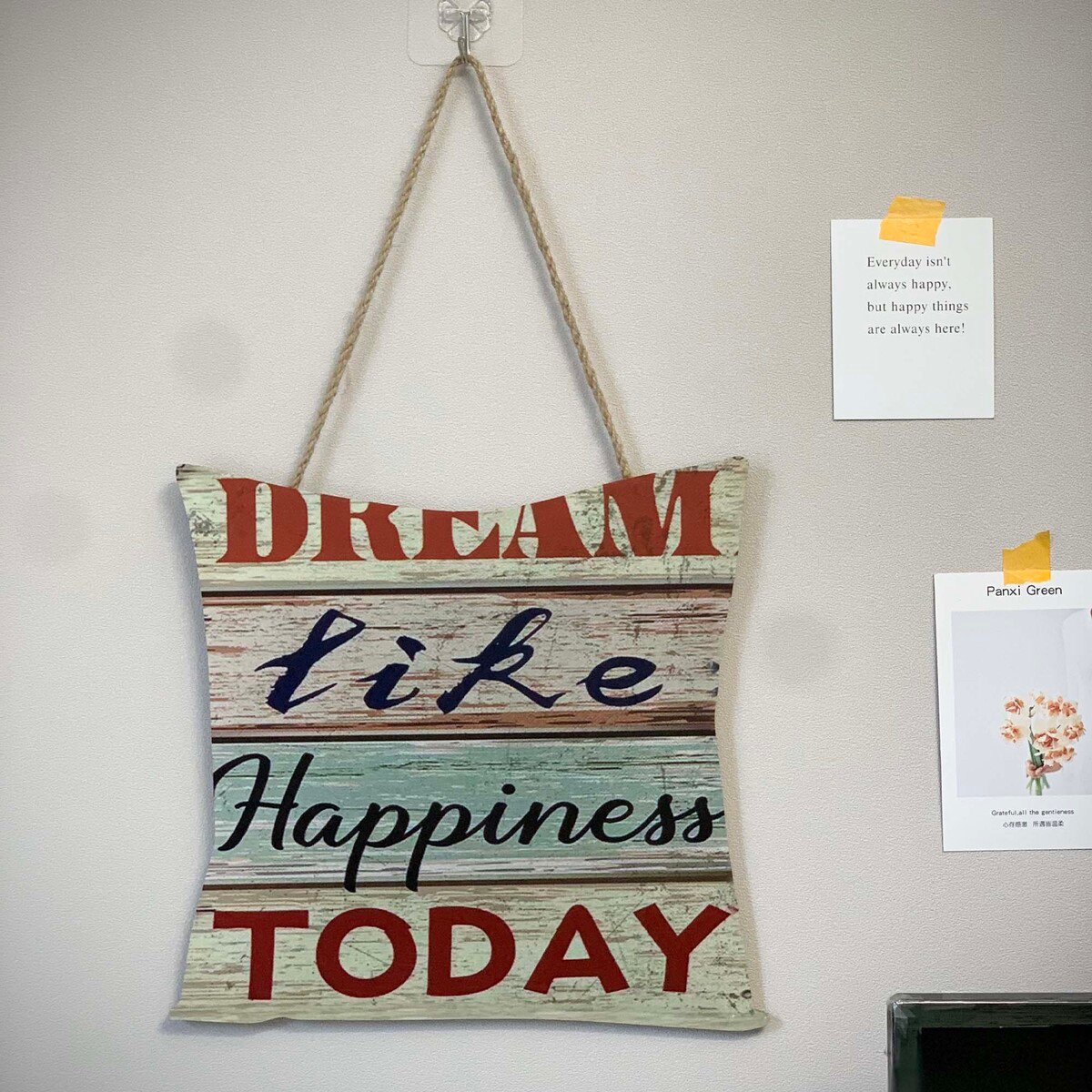 Maple Leaf Dream Like Happiness Today Sign Wooden Pallet Wall Art Hanging Board, 30 x 28 cm, 20YX084