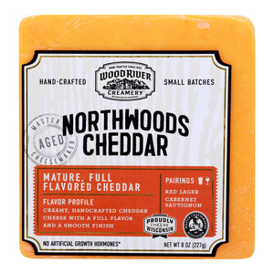 Woodriver Creamery Northwoods Cheddar Mature Full Flavored Cheese 227 g