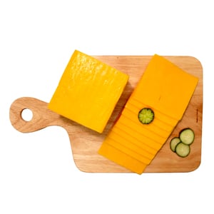 Dinner Bell US Mature Colored Cheddar Cheese 250 g