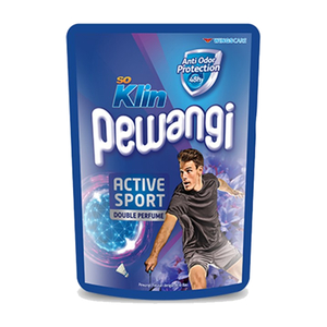 Soklin Pewangi Active Sport Pouch 1800ml