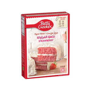 Buy Betty Crocker Super Moist Cake Mix Strawberry, 400 g Online at Best Price | Cake & Dessert Mixes | Lulu Kuwait in Kuwait