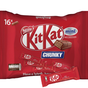 Buy Nestle KitKat 2 Finger Chunky Mini Milk Chocolate Wafers 250 g Online at Best Price | Covrd Choco.Bars&Tab | Lulu Egypt in Saudi Arabia