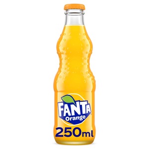 اشتري قم بشراء فانتا برتقال 250 مل Online at Best Price من الموقع - من لولو هايبر ماركت Cola Bottle في الامارات