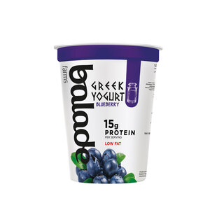 Buy Balade Farms Low Fat Greek Yogurt Blueberry Flavour 450 g Online at Best Price | Flavoured Yoghurt | Lulu UAE in Kuwait