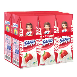 Safio UHT Milk Strawberry Flavor 6 x 200ml