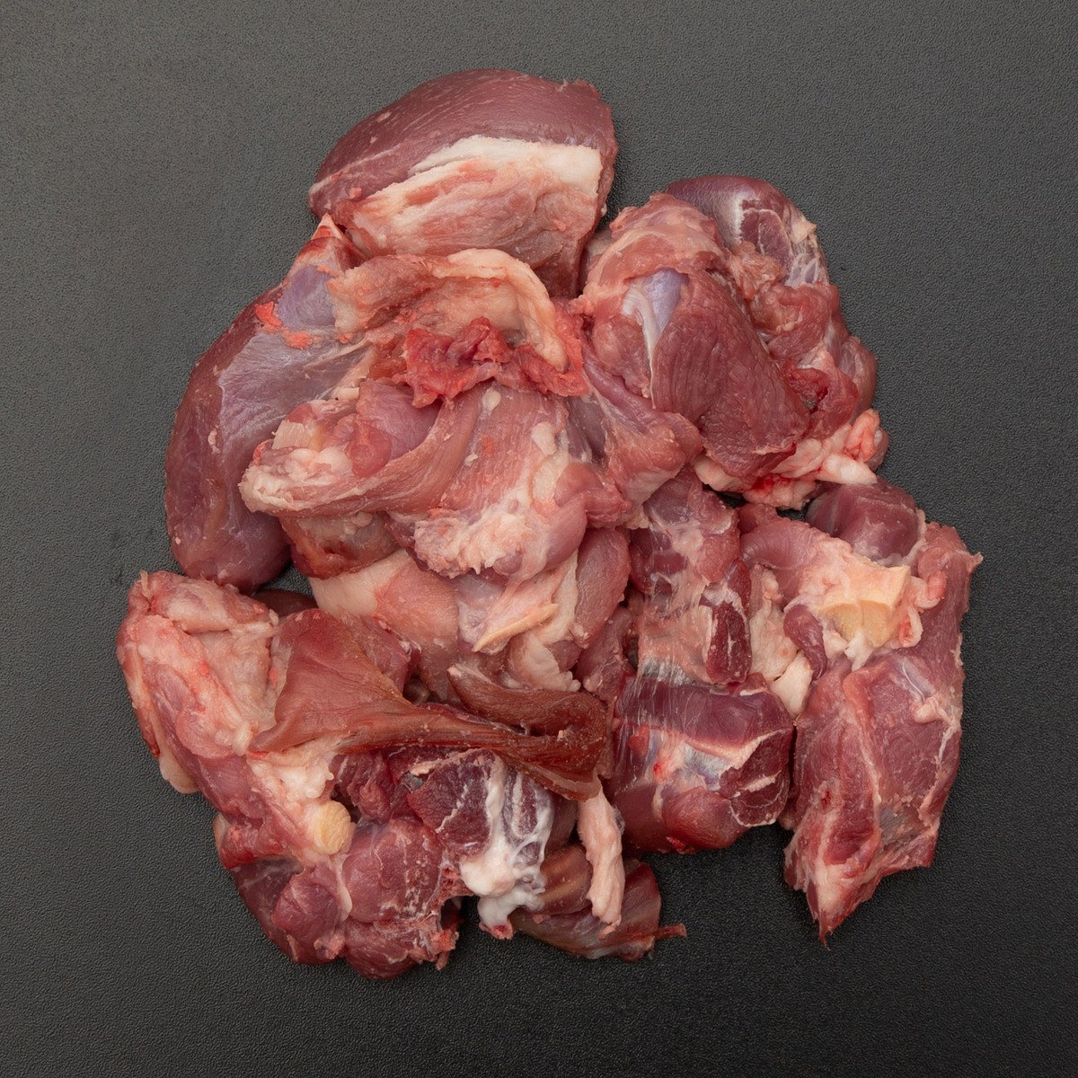 اشتري قم بشراء لحم خروف باكستاني بدون عظم 500 جم Online at Best Price من الموقع - من لولو هايبر ماركت Lamb & Mutton في الامارات