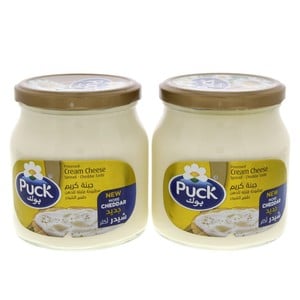 Puck Cheddar Cream Cheese Spread 2 x 500g