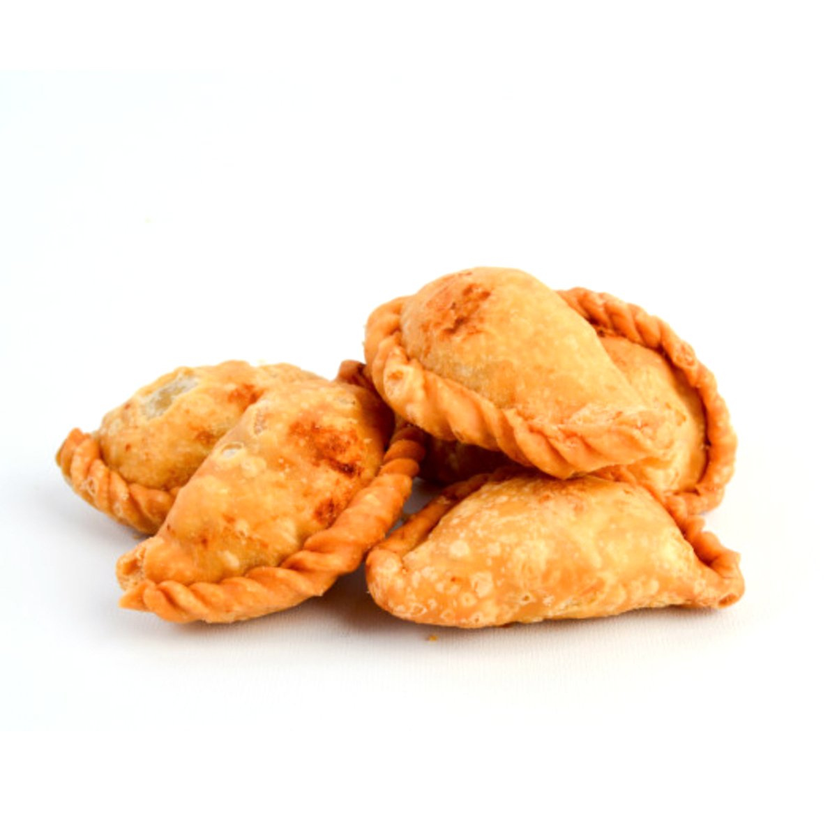 Big Curry Puff Chicken with Egg 1Pcs