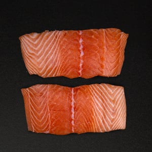 Buy Fresh Organic Salmon Fillet 350 g Online at Best Price | Fillet & Steaks | Lulu KSA in UAE