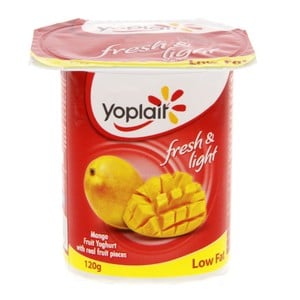 Yoplait Low Fat Fresh & Light Mango Yoghurt 120 g