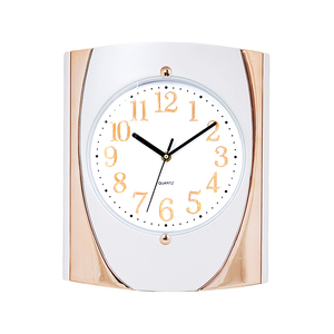 Maple Leaf Wall Clock TLD6666L 34.3cm Assorted