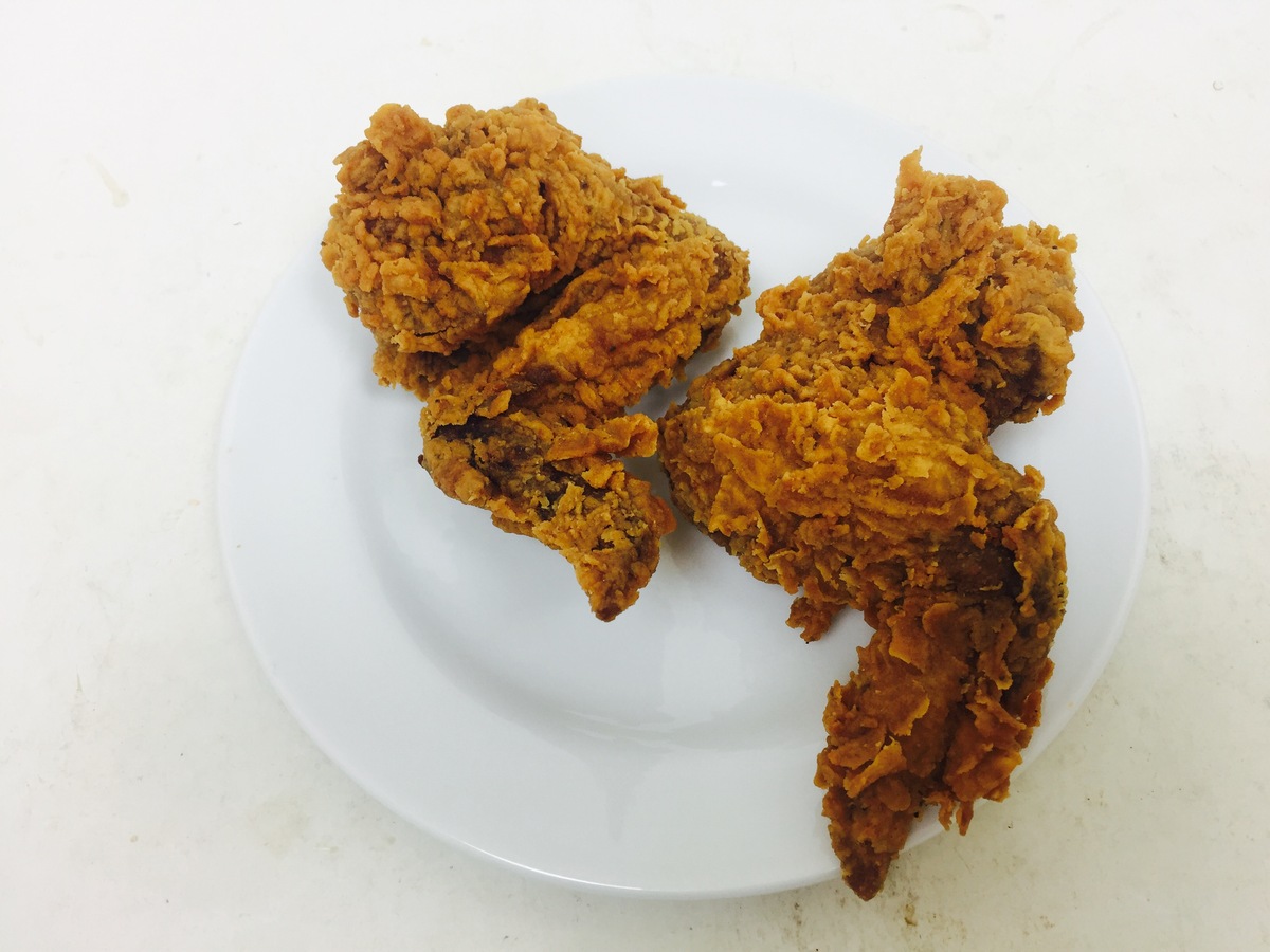 Broast Kepak Ayam ( Broasted Chicken Wings ) 1Pcs